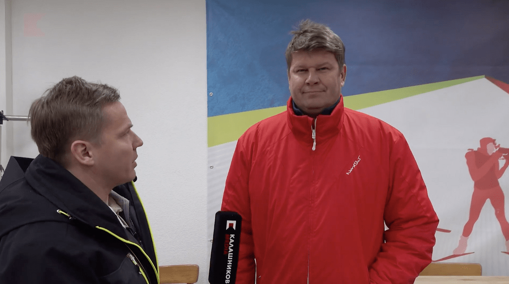 Дмитрий губерниев рост. Дмитрий губерниев комментирует. Дмитрий губерниев торс. Дмитрий губерниев. Каким спортом занимался губерниев в молодости.