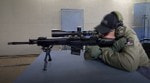 Ларри Викерс тестирует Снайперскую винтовку Чукавина